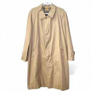 Vintage Burberrys Classic Tan Trenchcoat Men's XL